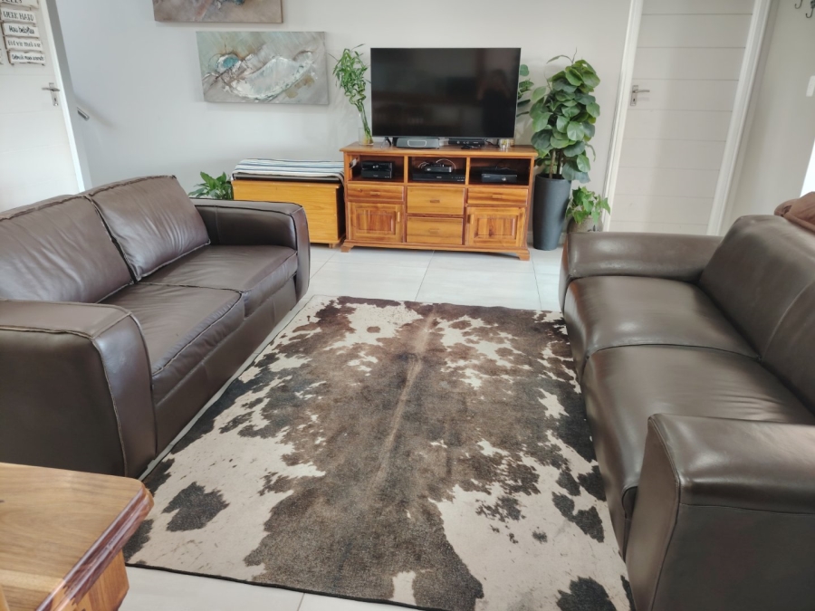 3 Bedroom Property for Sale in Hartenbos Central Western Cape